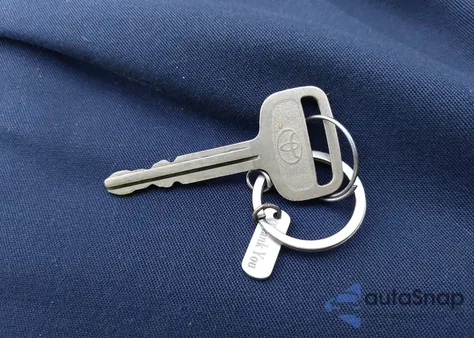 1997 Toyota 4Runner Sr5 V6 from USA, damaged, VIN JT3HN86R3V0115518